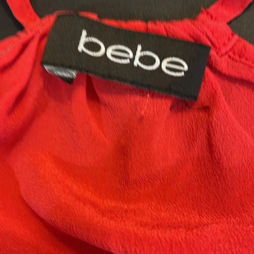 Bebe Red silky soft Cami,spaghetti strap’s,front tie waist,V-neck,Sleeveless - Picture 7 of 12